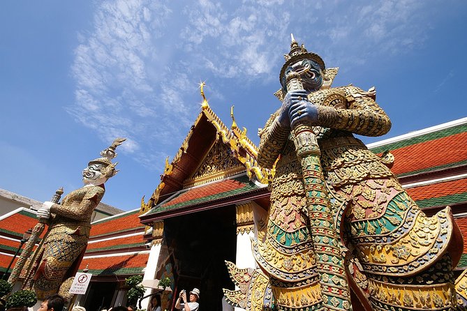 2 Day Private Car with Driver from Laem Chabang to Bangkok & Ayutthaya - Comfort details that matter for cruise days