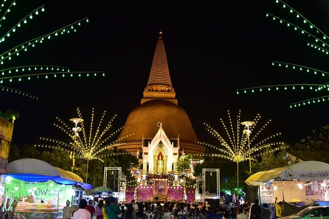 2-hour Bangkok Old City Night CHOB TUK TUK + Talat Noi Street Art - Sao Chingcha (Giant Swing) and Wat Suthat Area in the Shortest Sprint