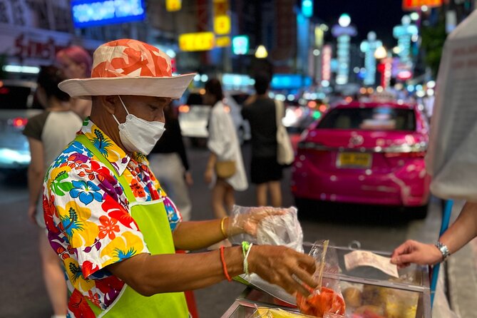 8 Hours Tuk Tuk Private Tour within Bangkok Area: Customed Trips - A private 8-hour tuk tuk day that actually fits Bangkok