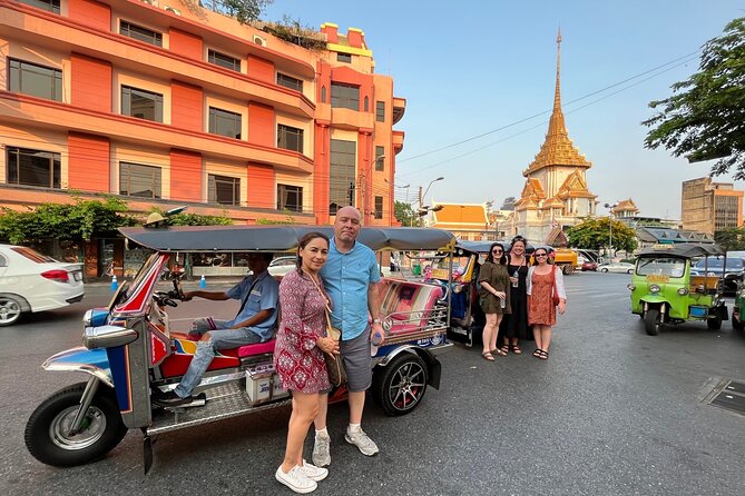 8 Hours Tuk Tuk Private Tour within Bangkok Area: Customed Trips - Jim Thompson House: silk-industry context in Thai-style buildings