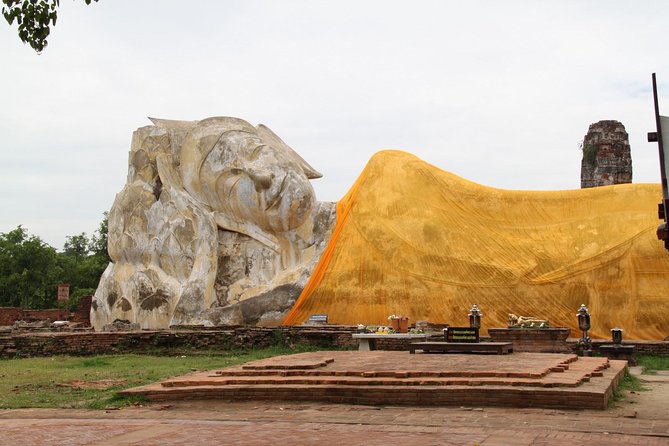 Afternoon Ayutthaya & Ancient Temples at UNESCO site By Road - Wat Chaiwatthanaram: Evening-feel, optional traditional dress, and prayer time