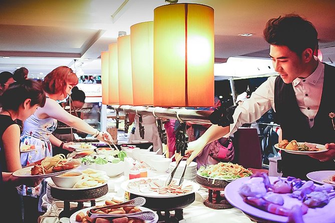 Amazing Chaophraya Dinner Cruise Experience - Price and value: why $45.62 makes sense for many nights