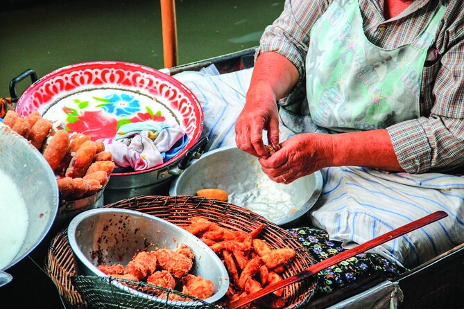 Amphawa Boat Ride & Railway Market: Multi-Lang Private Tour - Price and Value: What $146.49 Really Covers