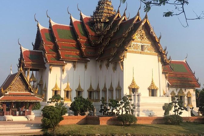 Ancient City (Mueang Boran) Entrance Tickets With Hotel Transfer - How you get around: tram shuttle, bikes, and the smart use of carts