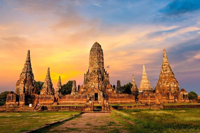 Ancient City & Temples of Ayutthaya ( UNESCO ) by River Cruise with Buffet Lunch - Wat Phra Si Sanphet: three pagodas and the royal monastery feel