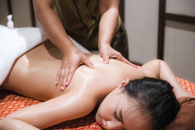 Aroma Oil Massage (2hours) - Key highlights to know before you go