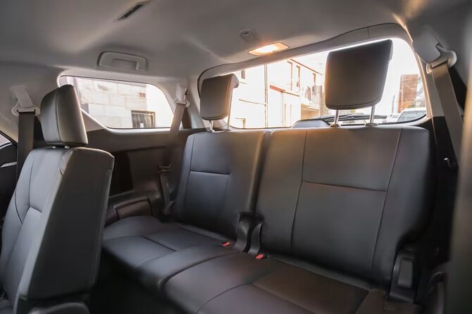 Arrival by Minivan from Bangkok Airport BKK to Bangkok or Pattaya - Where to Meet Your Driver at BKK (Terminal 1, 2, or 3)