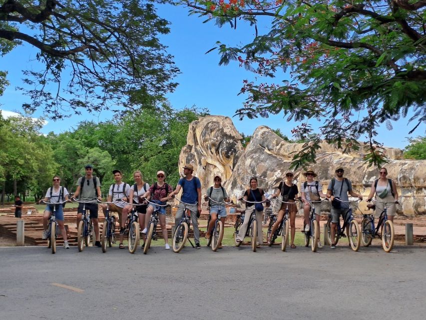 Ayutthaya City and Historical Park Bike Tour - Ayutthaya Historical Park: Wat Phra Sri Sanphet and Wat Mahathat