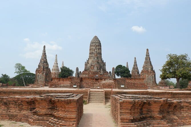 Ayutthaya Eco Friendly Bike Tour Famous Landmarks & Cultural Gems - Wat Phra Ram: Khmer-style prang and ruined Buddha statues