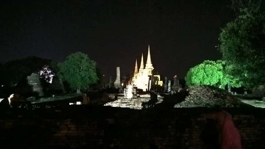 Ayutthaya Evening Tuk Tuk Temples Tour From Bangkok - Bangkok to Ayutthaya after dark, without the stress