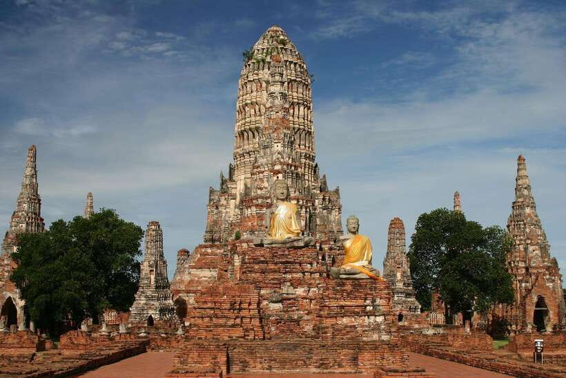 Ayutthaya Historical Park - Full-Day Private Temple Tour - Bangkok to Ayutthaya: plan for the van ride and the heat