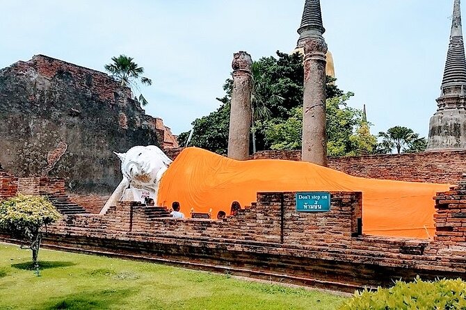 Ayutthaya Historical Park Private Car Service (No guide) - Ayothaya Floating Market: add lunch and a boat option
