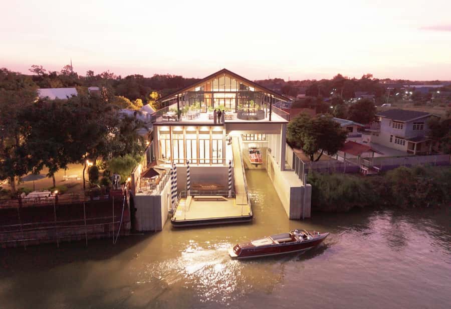 Ayutthaya: Luxury Hacker Craft Boat Cruise Temple sightsee - Getting to The Summer House @ Wonder blue, then letting the boat do the work