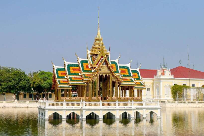 Ayutthaya One Day: Famous Temples & Bang Pa-In Palace Tour - Key moments you will remember