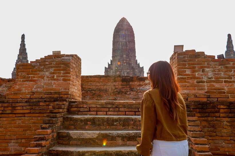 Ayutthaya One Day: Famous Temples & Bang Pa-In Palace Tour - Bang Pa-In Royal Palace: gardens, royal pavilions, and a different vibe
