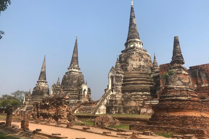 Ayutthaya One Day Tour go by Coach - back by River Cruise - Grand Pearl Cruise - Full lunch on-board: included, so you can stay in the moment