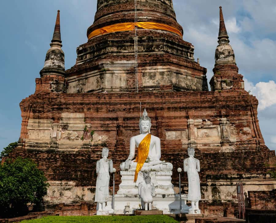Ayutthaya: Sunset Bike Tour and Scenic Boat Ride - Why Ayutthaya’s sunset works so well on a bike