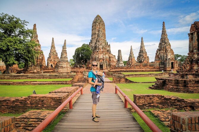 Ayutthaya Sunset Tour: UNESCO Temples & Peaceful River Cruise - Wat Mahathat: The Tree-Root Buddha Head Photo That’s Worth It