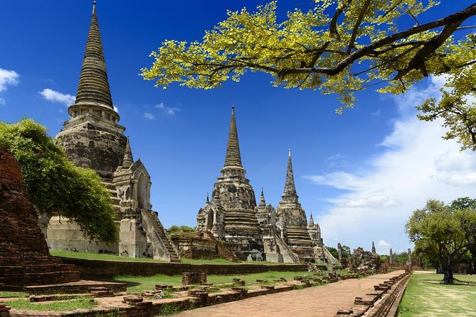Ayutthaya Temples and Ayothaya Floating Market From Bangkok - Meet point to Ayutthaya ruins: a 7-hour logistics reality check