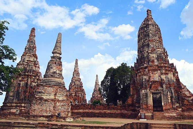 Ayutthaya Temples Tour from Bangkok with Grand Pearl River Cruise - Wat Chong-lom Pier and Grand Pearl Cruise: Lunch With a View