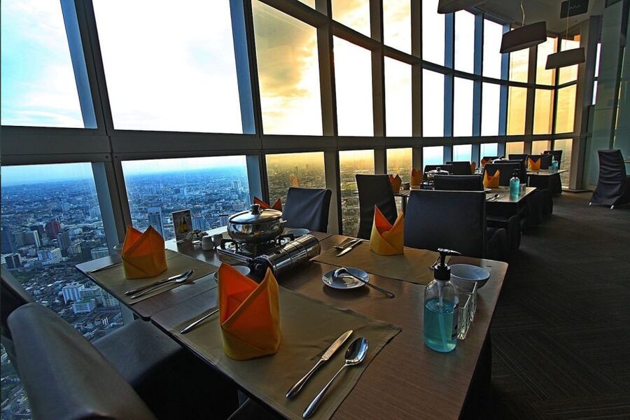 Baiyoke 82nd Floor: Crystal Grill Buffet & Observation Deck - Location and getting there, so you spend less time stuck