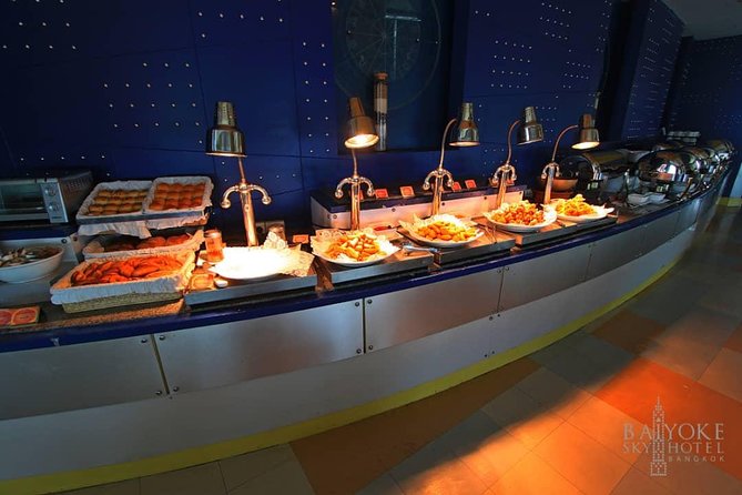 Baiyoke Sky Hotel Observation Deck Ticket with Lunch or Dinner - Timing Tips: When to Enter for Less Crowd and Better Light