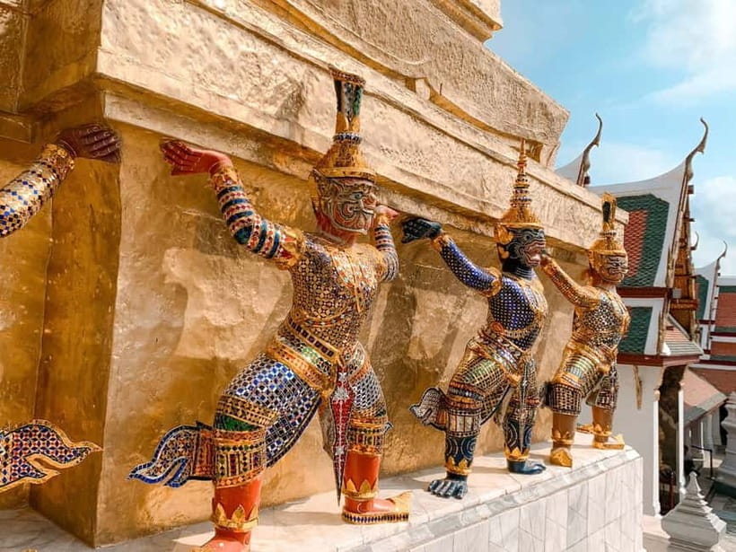 Bangkok: 2 Hours Grand Palace & Wat Pho Private Tour - Private guide pacing: why your 2 hours feel longer than they are