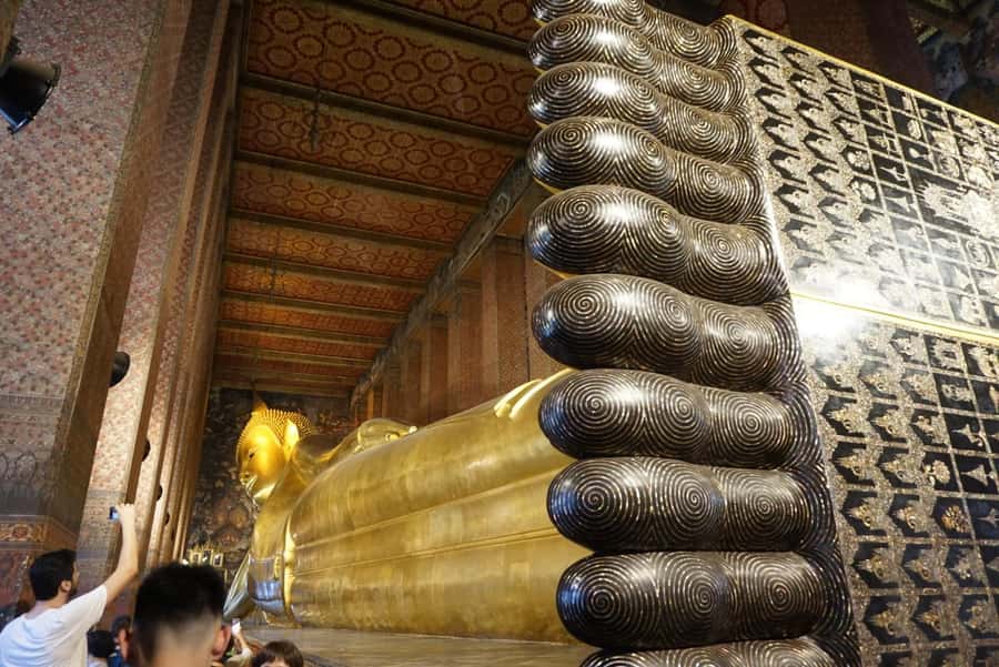 Bangkok 3-Major Royal Temples Walking Tour - Wat Arun across the river: ferry tickets and that climb for the views