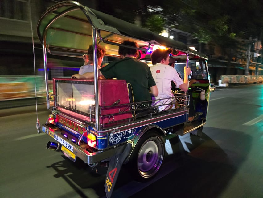 Bangkok: A 4 Hours Tuk Tuk Sightseeing Tour Iconic Landmarks - Wat Pho at Night, What You Actually Get From Exterior Viewing