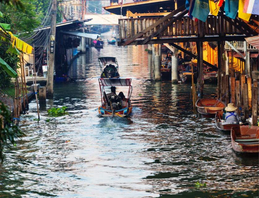 Bangkok: Amphawa Floating & Railway Markets Guided Day Tour - Free time for shopping, plus how to make it worth your while