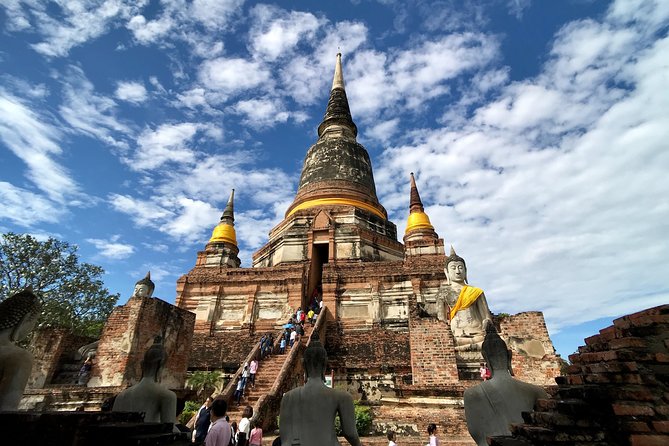 Bangkok and Ayutthaya 3 Days - How the private guide and air-conditioned vehicle change the day
