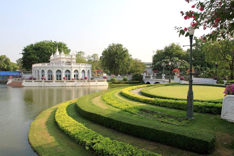 Bangkok: Audio guides for Bangkok, Ayutthaya & Chiang Mai - Chiang Mai Temples: Wat Phra Singh, Wat Chedi Luang, and Wat Doi Suthep