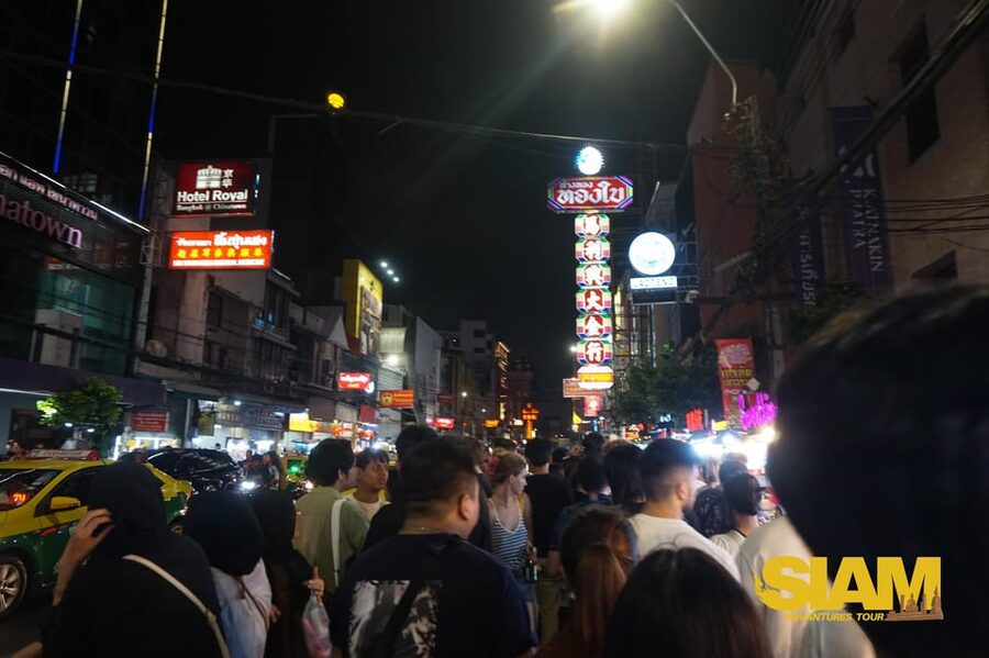 Bangkok Authentic Tasting Thai-Chinatown Walking Food Tour - Why the guide’s route matters more than the menu