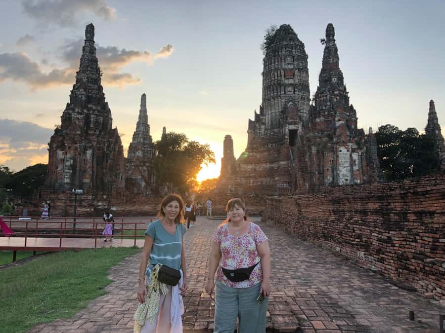 Bangkok: Ayutthaya Ancient Capital, Temples & Summer Palace - Temple etiquette and outfit rules you can’t ignore