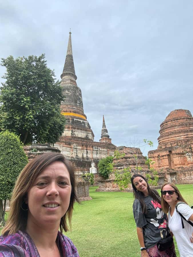 Bangkok: Ayutthaya & Local Market Tour In Spanish or English - Local market time: Thai culture in the practical, everyday way
