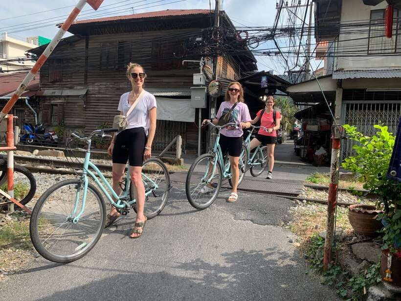Bangkok: Backstreets and Hidden Gems Bike Tour - The 3-hour ride: distance, pacing, and what you should plan for