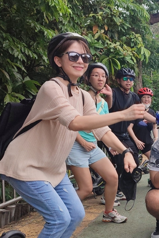 Bangkok: Bang Kachao E-Scooter Jungle Tour - Learning an e-scooter in a jungle setting, safety without fuss