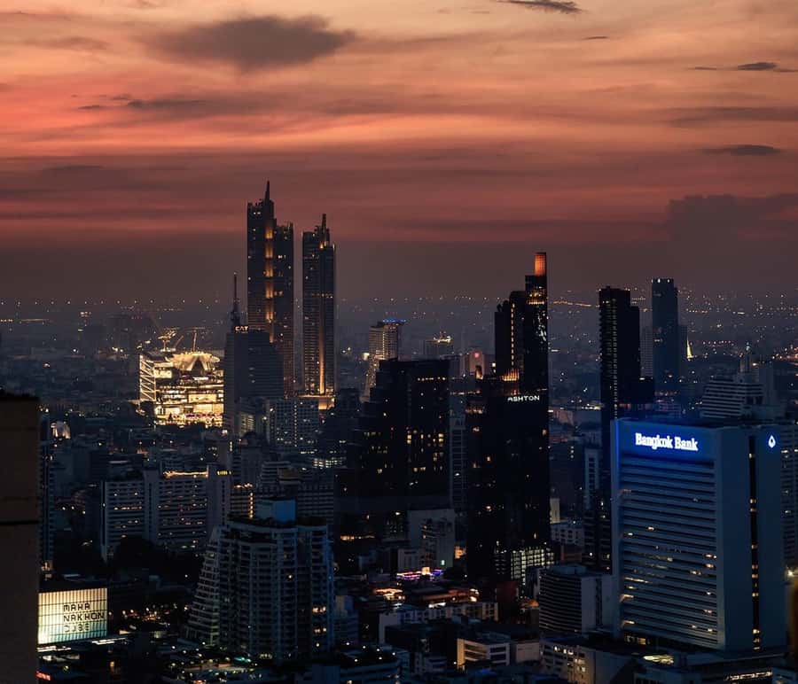 Bangkok: Banyan Tree Hotel Staycation Packages - Food and beverage credit: plan your meals like a local