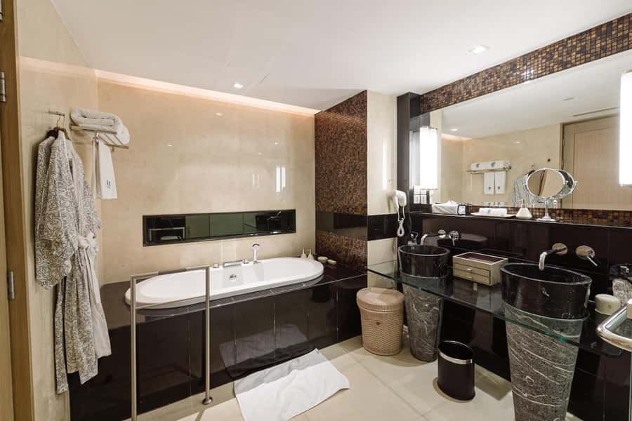Bangkok: Banyan Tree Hotel Staycation Packages - Price and value check for $289 per group up to 2