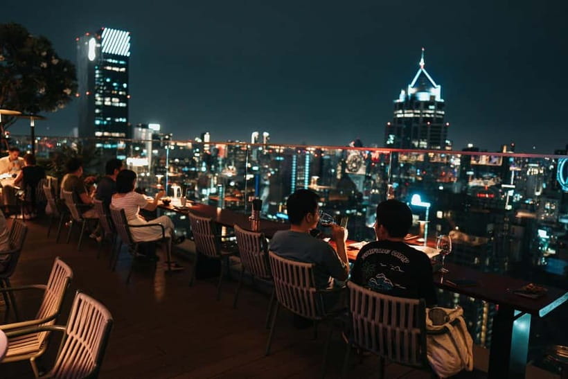 Bangkok: Bar.Yard Rooftop Bar Kimpton Maa-Lai F&B Packages - Great views and the service factor that actually matters