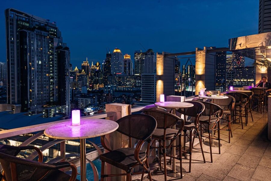 Bangkok: Barracuda Rooftop Bar Akara Hotel - Rules and Dress Notes, So You Do Not Get Turned Away
