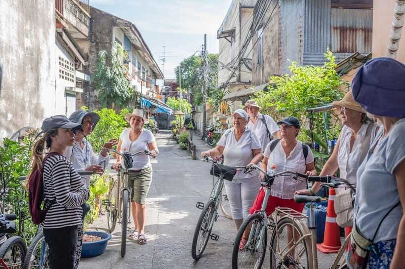 Bangkok: Bicycle Experiences and Longtail Boat Canal Cruise - Pace, Distance, and Group Size: How It Feels Day to Day