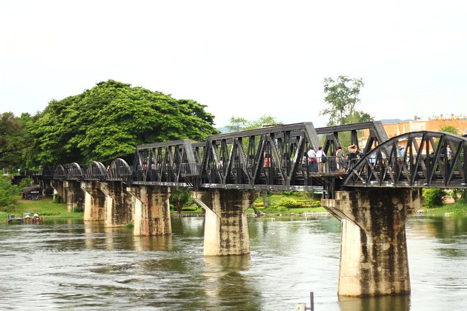 Bangkok: Bridge on the River Kwai and Thailand-Burma Railway Tour - Kanchanaburi War Cemetery: the stop that lingers