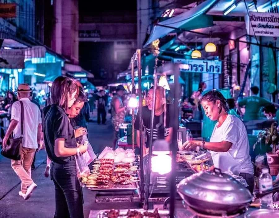 Bangkok By Night: The Ultimate Experience - Wat Saket After Sunset: Temples That Shift the Mood