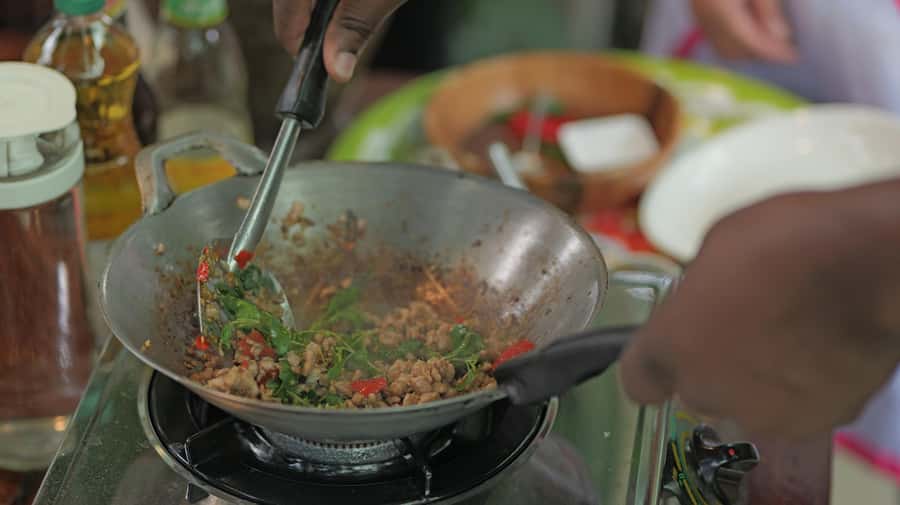 BANGKOK: Canal Tour and Cooking Fun - The traditional village stop: slower, human-scale Bangkok