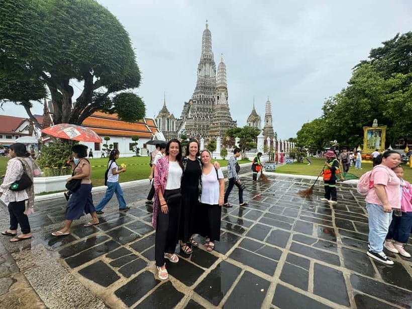 Bangkok: Canal Tour, River Local Life & Wat Arun Guide Visit - English guide experience: what works and how to handle audio quirks