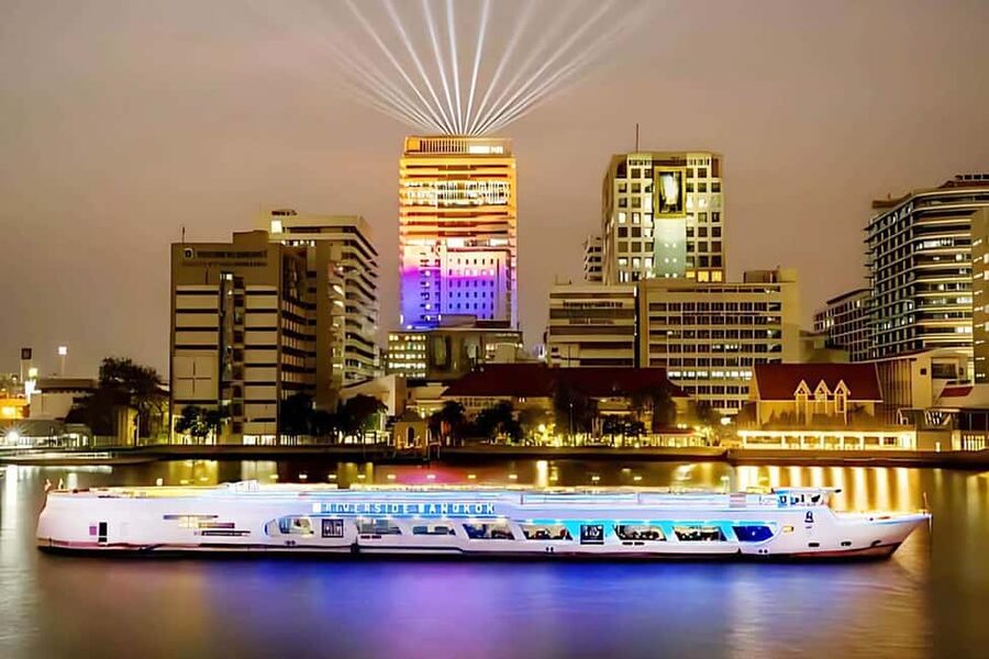 Bangkok: Carnival Party Dinner Cruise on the Chao Phraya - Two decks, one show: DJ beats, cabaret, and live music