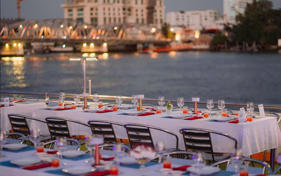 Bangkok: Carnival Party Dinner Cruise on the Chao Phraya - Buffet dinner while Bangkok slides by