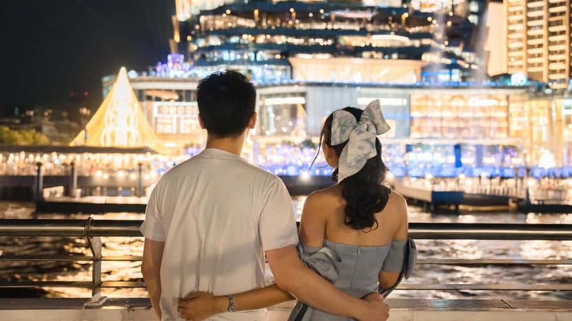 Bangkok: Chao Phraya Princess Dinner Cruise & Hotel Transfer - Getting Onboard Smoothly at ICONSIAM Pier
