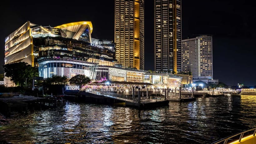Bangkok: Chao Phraya Princess Dinner Cruise & Hotel Transfer - What You Actually Eat: Thai and International Buffet Plus Desserts